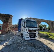Un șofer român de TIR a distrus un monument istoric din Spania, construit în 1783.  Bărbatul ar putea plăti pentru reparații